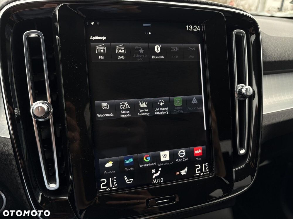 Volvo XC 40 T3 Momentum Pro - 19