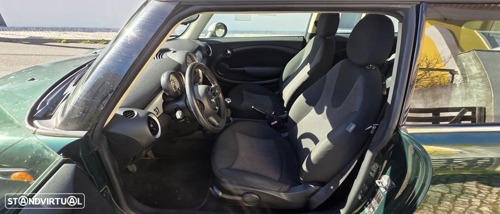 MINI Clubman One D - 12