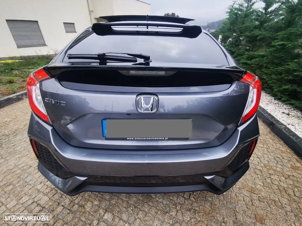 Honda Civic 1.0 i-VTEC Executive Premium - 6