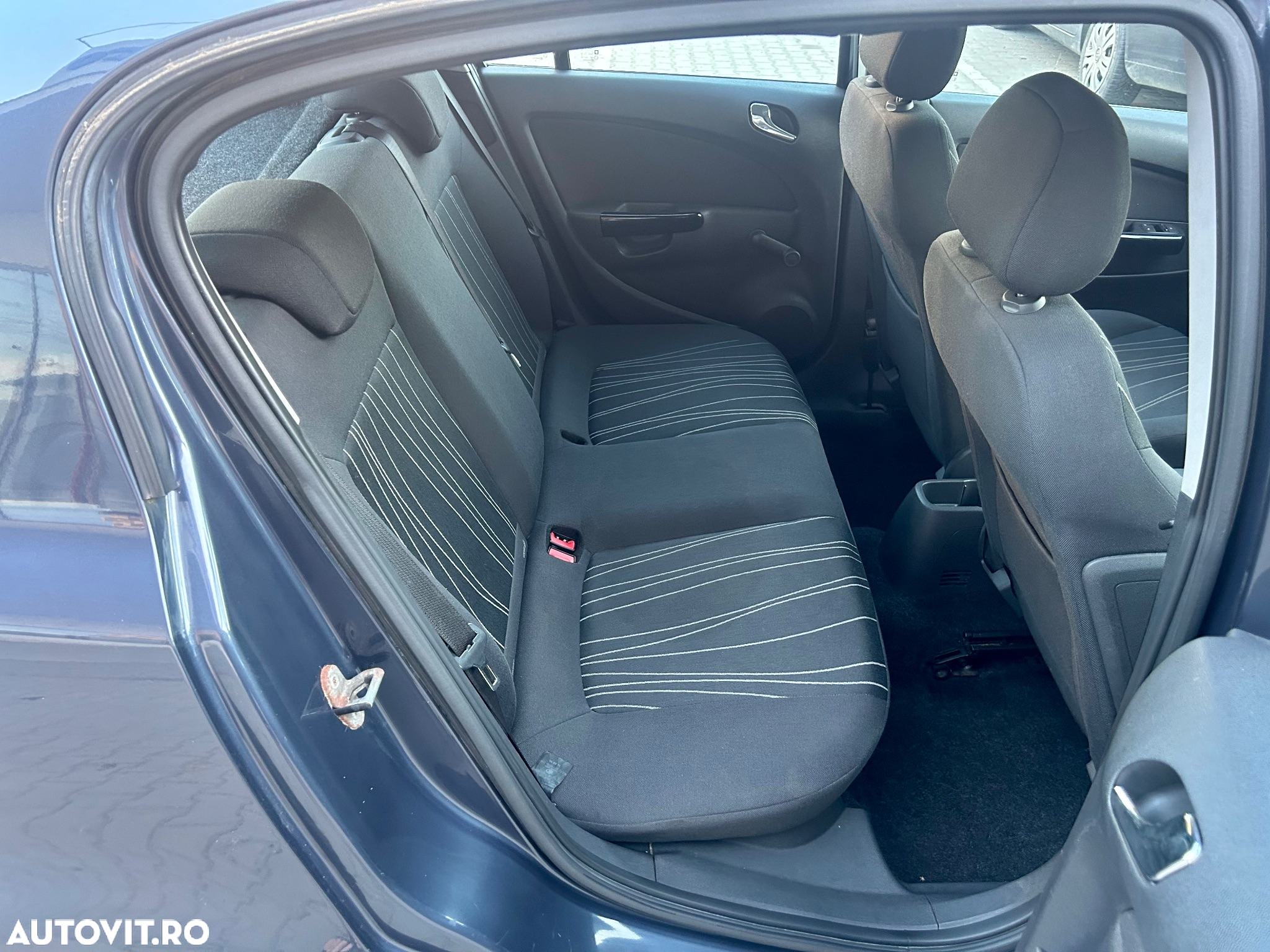 Opel Corsa 1.3 CDTI Cosmo - 8