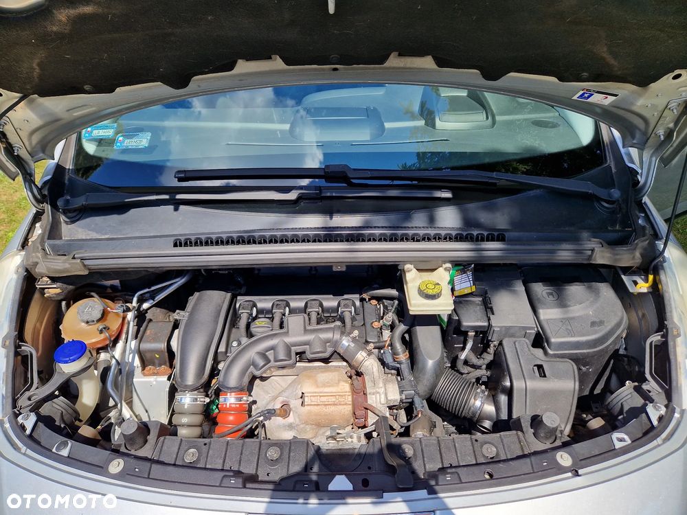 Peugeot 3008 155 THP Premium - 10