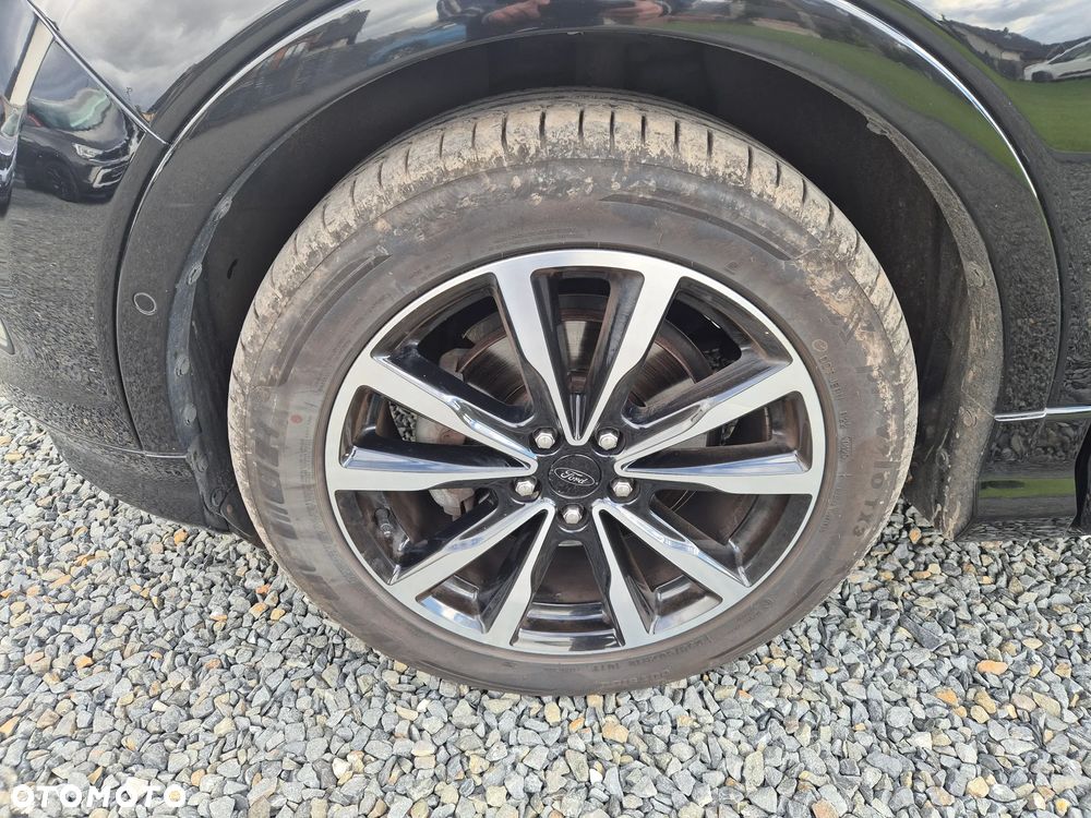 Ford Kuga 1.5 EcoBoost 2x4 ST-Line - 37