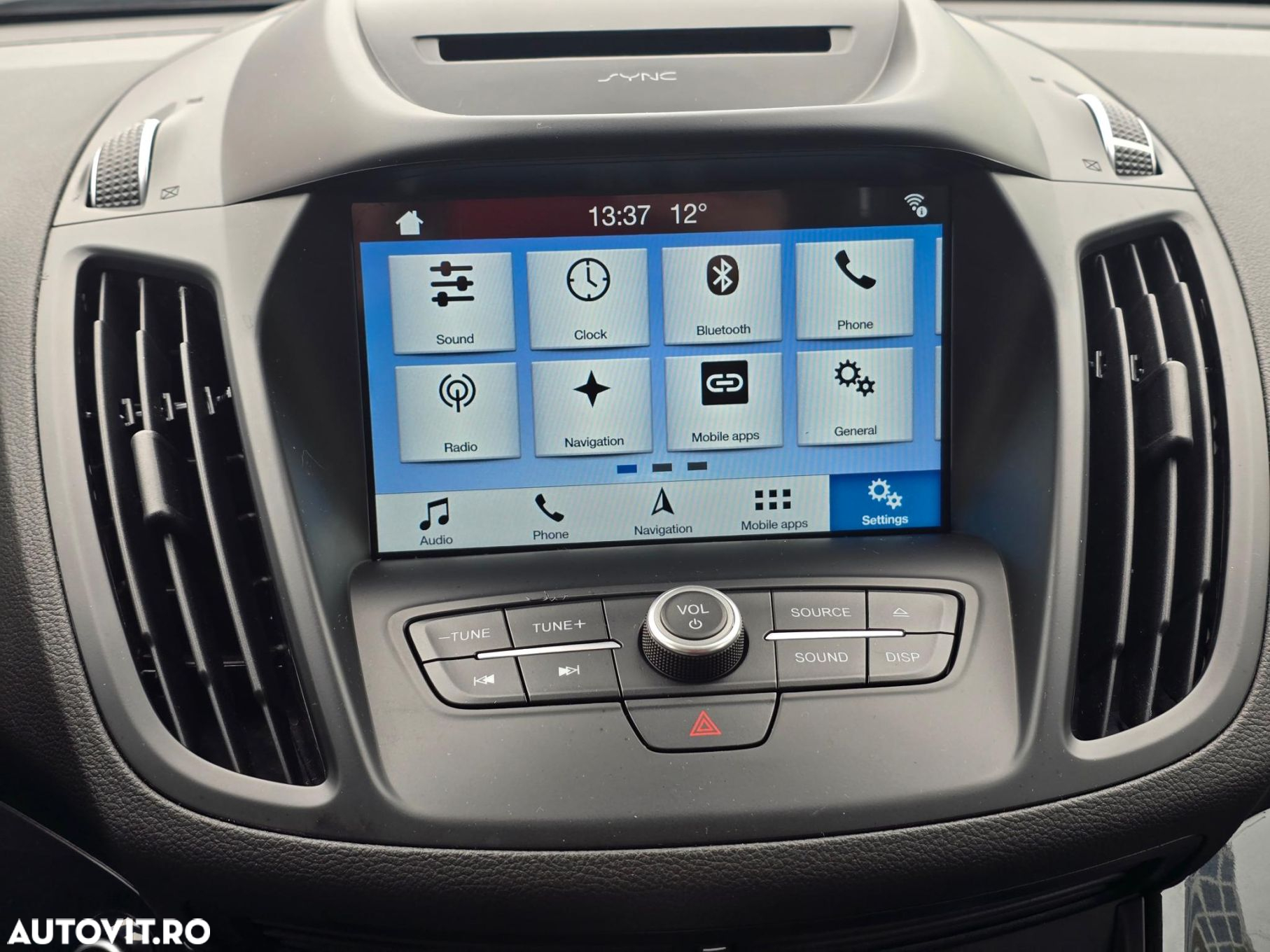 Ford Kuga - 18