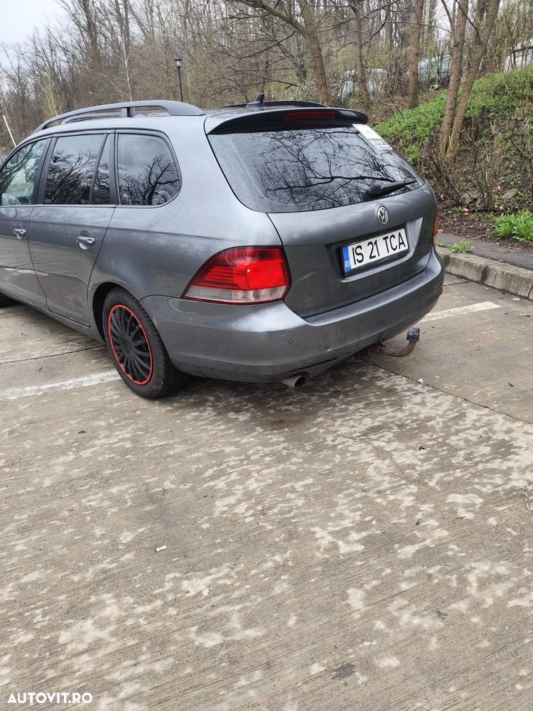 Volkswagen Golf 1.6 TDI DPF Trendline - 6