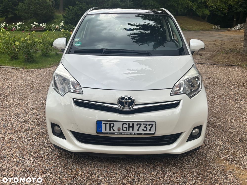 Toyota Verso S 1.33 Premium - 1