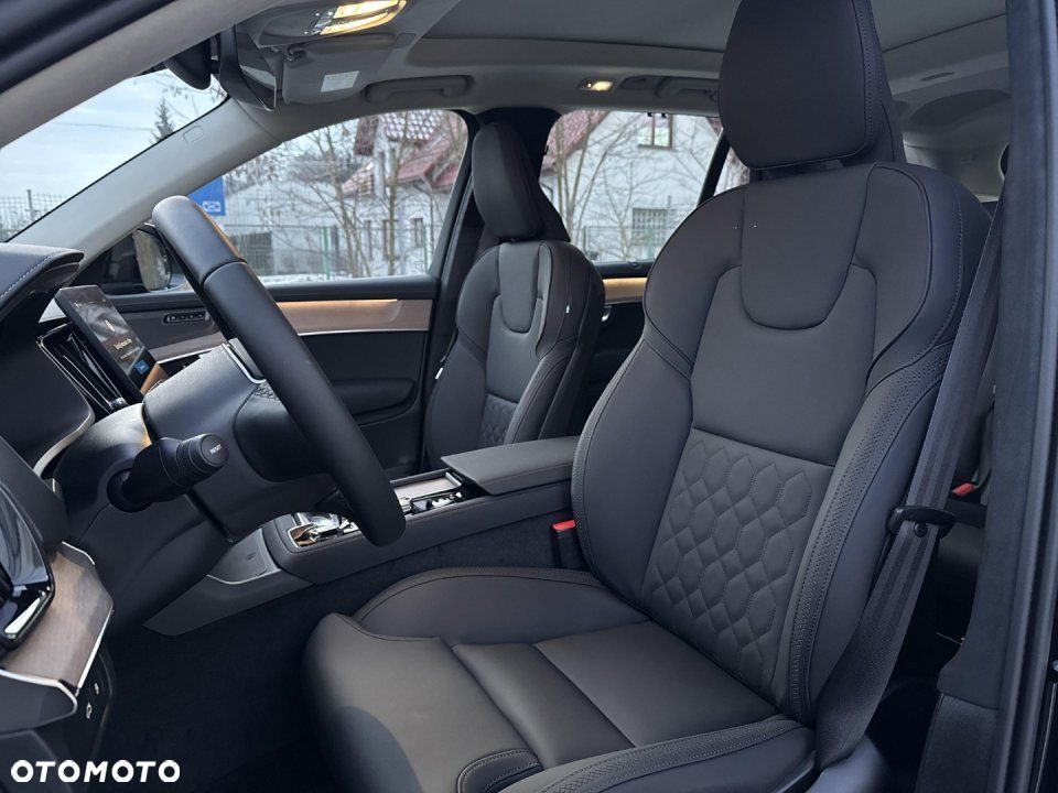 Volvo XC 90 - 20