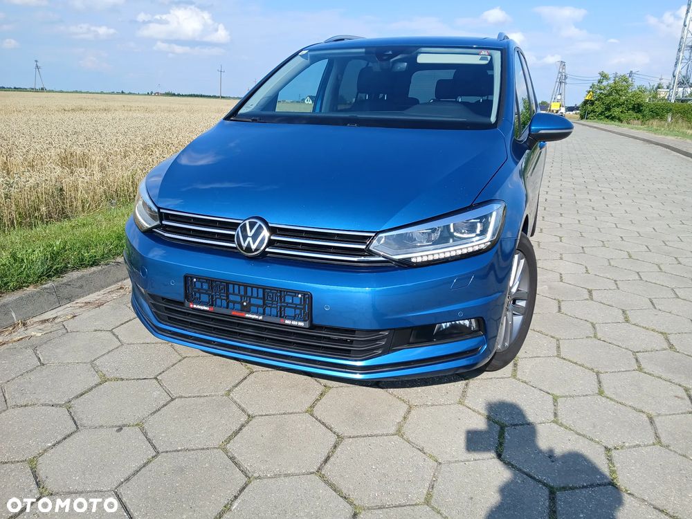 Volkswagen Touran - 36