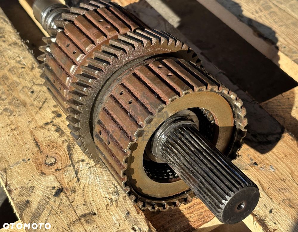 Deutz Fahr 6190 Powershift Skrzynia Biegów Kosz Sprzęgłowy CZĘŚCI 2093.368.141 2093.268.034 - 3