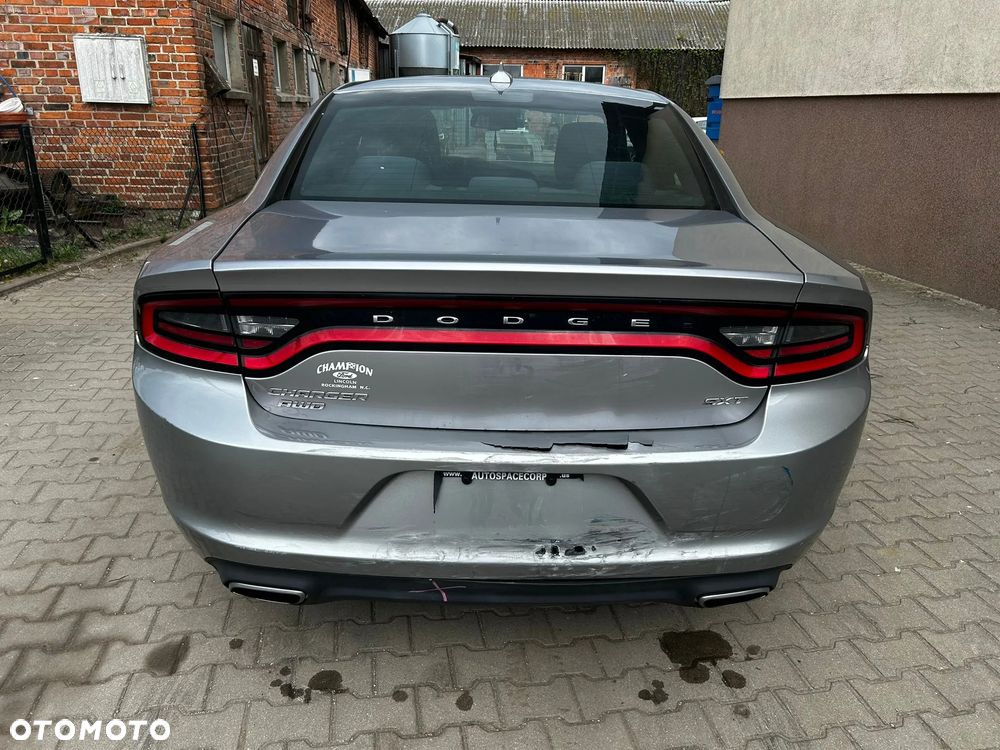Dodge Charger - 6