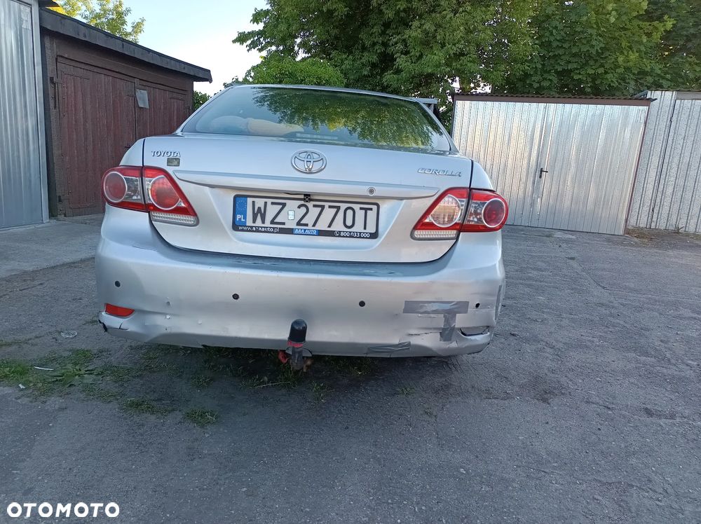 Toyota Corolla 1.4 D-4D Life - 11