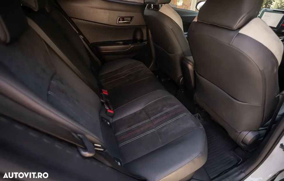 Toyota C-HR 1.8 Hybrid Flow - 6