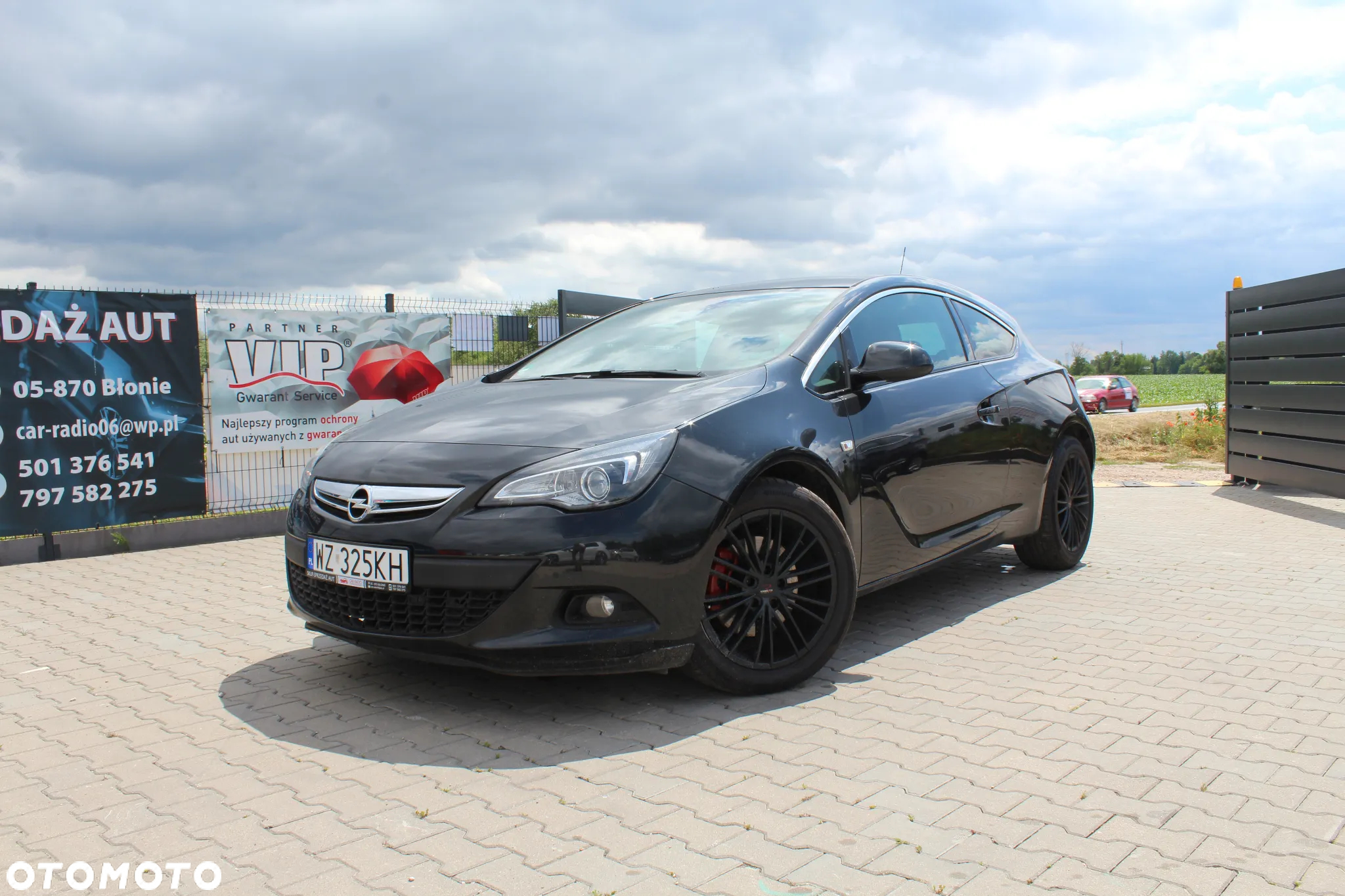 Opel Astra IV GTC 2.0 CDTI Sport S&S - 2