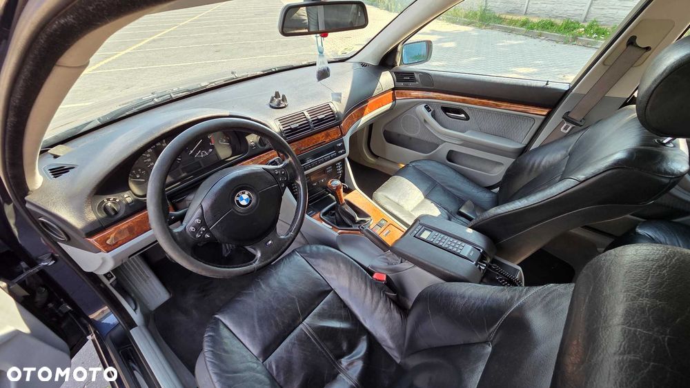 BMW Seria 5 - 8