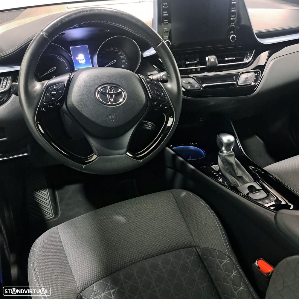 Toyota C-HR 1.8 Hybrid Square Collection - 29
