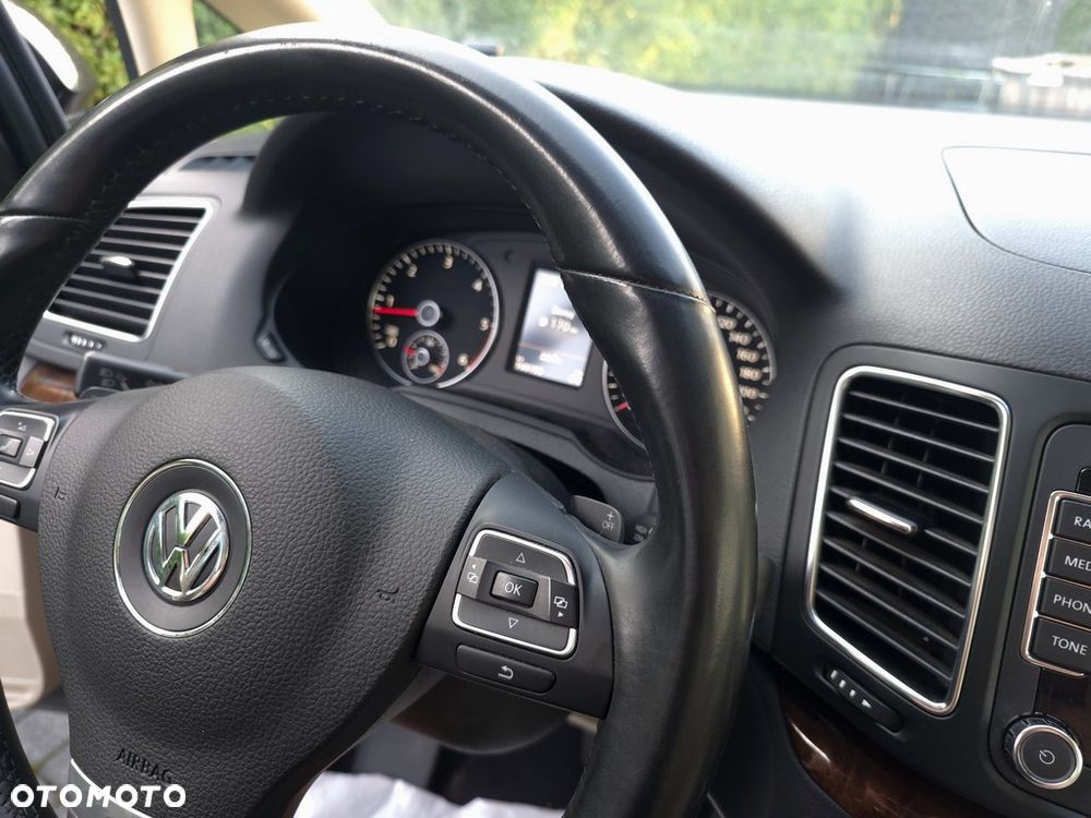 Volkswagen Sharan 2.0 TDI Highline DSG - 21