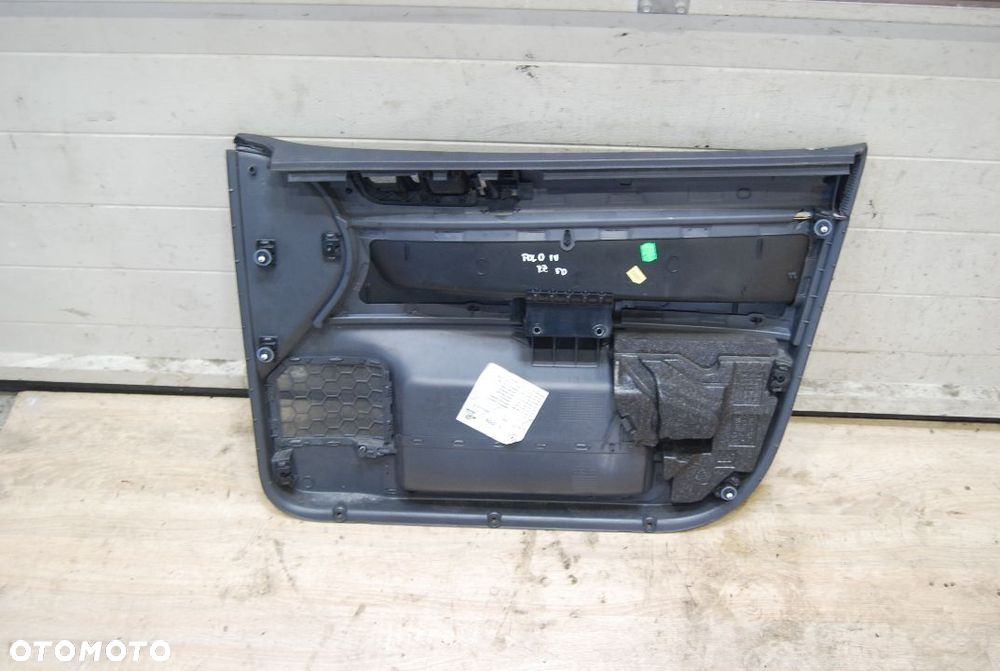 TAPICERKA BOCZEK DRZWI LEWY PRAWY PRZÓD VW POLO IV 9N 5D 6Q4867011 6Q4867012 - 3