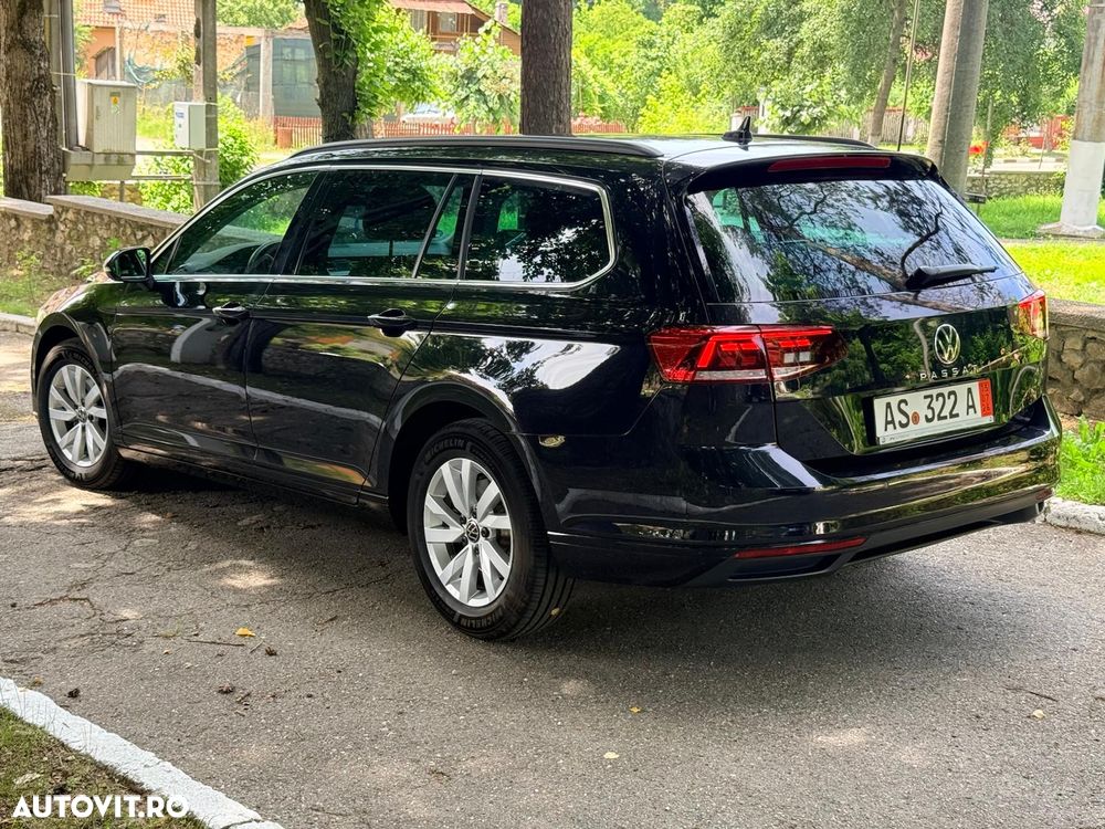 Volkswagen Passat 2.0 TDI SCR DSG Business - 4