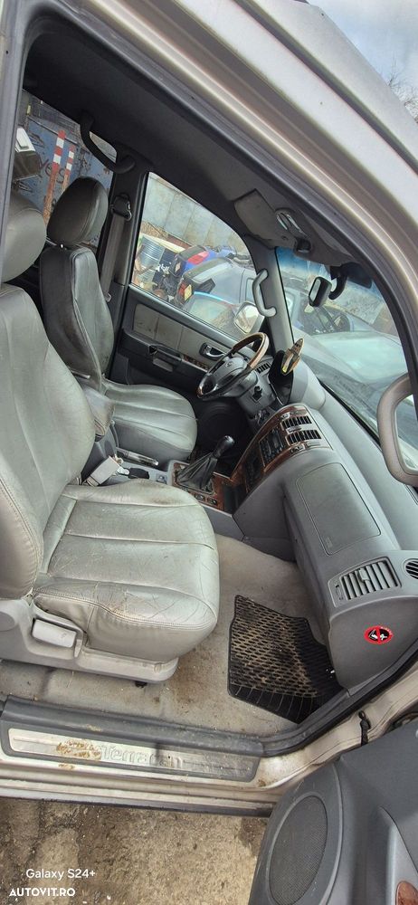 Tapițerie interior bord Hyundai Terracan  2.9 CRDI an fabricatie 2005 - 3