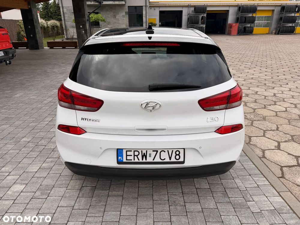Hyundai i30 1.4 T-GDI Premium DCT - 6