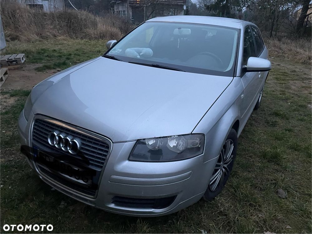 Audi A3 Sportback 1.6 FSI Ambition - 2