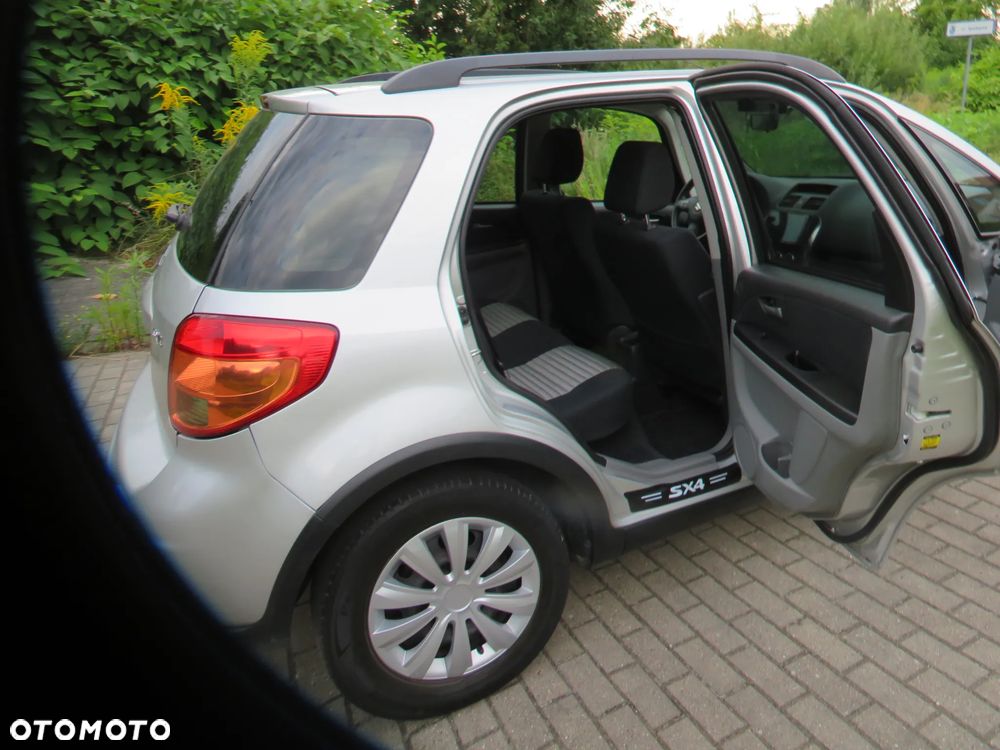 Suzuki SX4 1.6 VVT 4x2 Comfort - 6