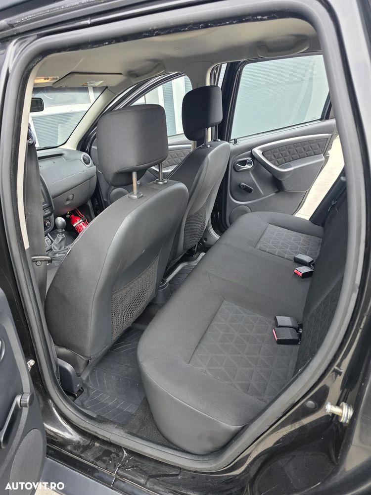 Dacia Duster dCi 90 FAP 4x2 Ambiance - 11