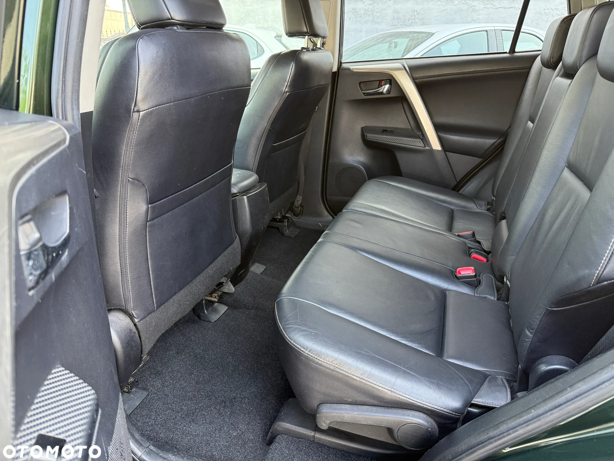 Toyota RAV4 2.2 D-CAT Prestige - 19