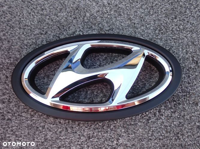 HYUNDAI I30 III 20- znaczek logo 86352-G4500 - 1