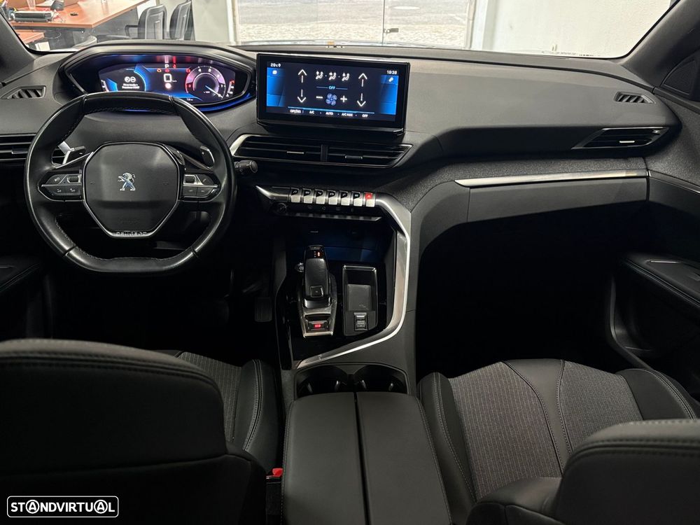 Peugeot 3008 1.5 BlueHDi Allure EAT8 - 12