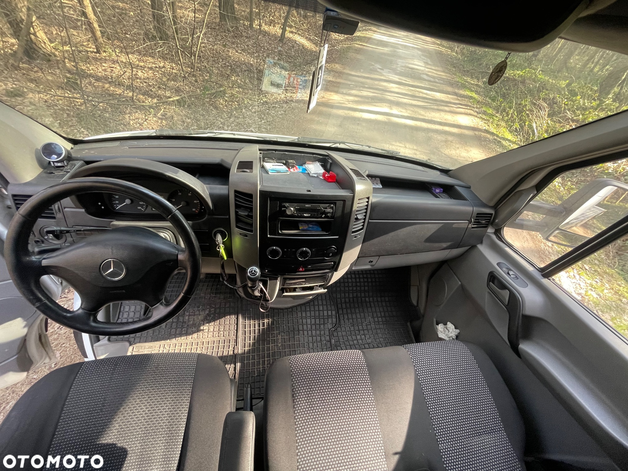 Mercedes-Benz Sprinter - 8