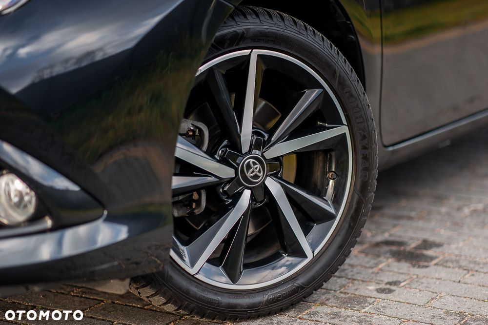 Toyota Auris 1.8 VVT-i Automatik Edition-S - 17