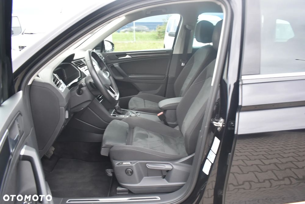 Volkswagen Tiguan 2.0 TSI 4Mot Elegance DSG - 10