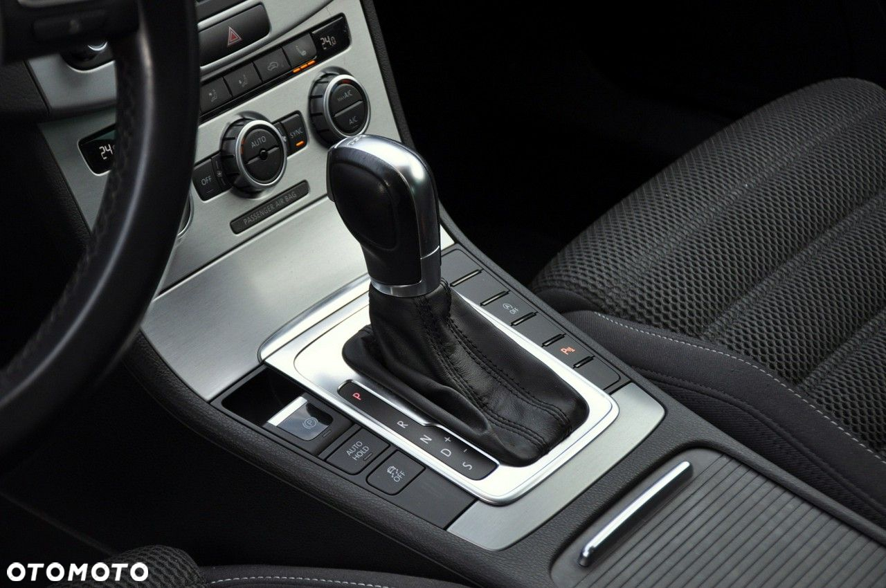 Volkswagen CC - 35