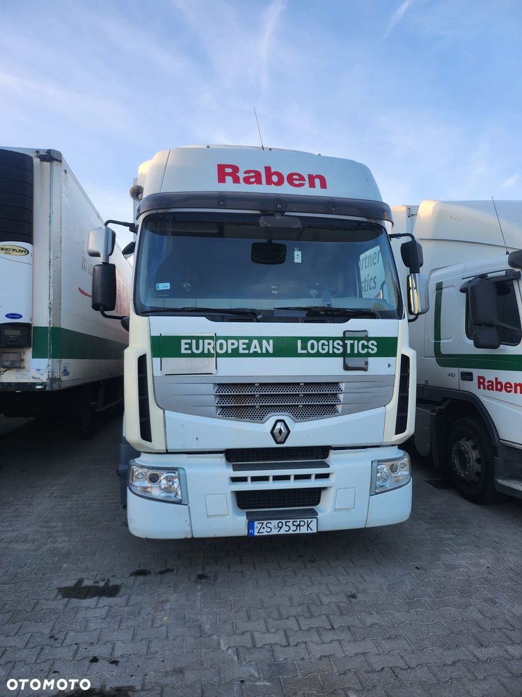 Renault Premium