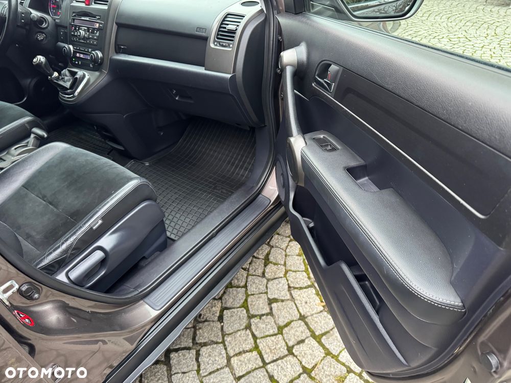 Honda CR-V 2.0i Executive - 24