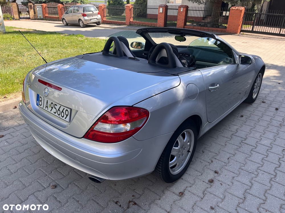 Mercedes-Benz SLK - 14