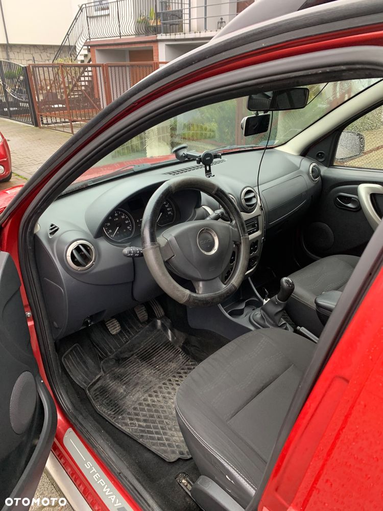 Dacia Sandero 1.5 dCi Laureate - 7