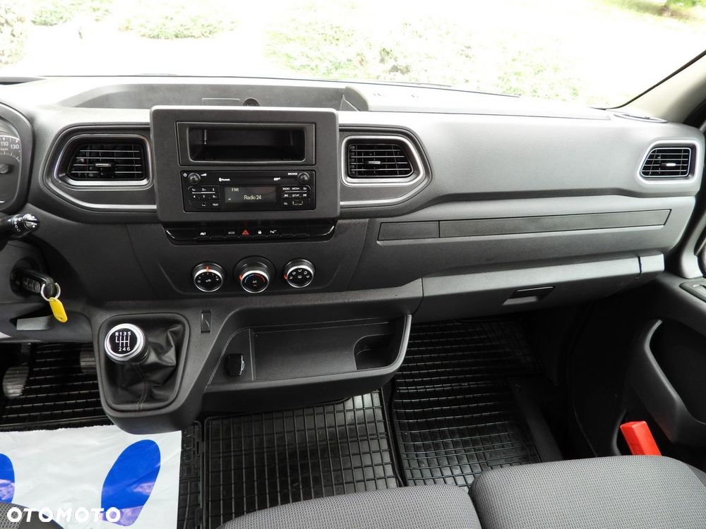 Renault MASTER FURGON BRYGADÓWKA 7 MIEJSC LEDY KLIMATYZACJA  135KM - 29
