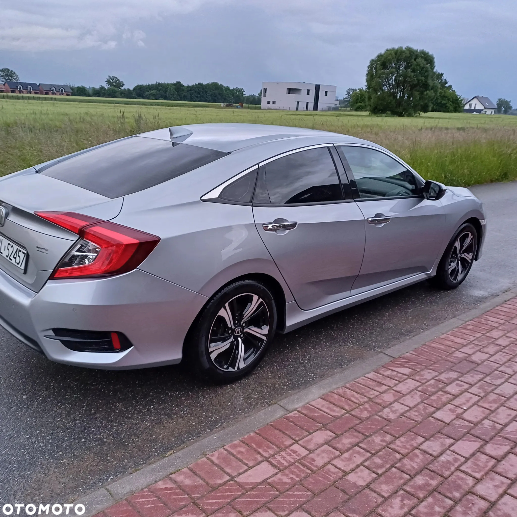 Honda Civic 1.5 i-VTEC Turbo Executive - 8
