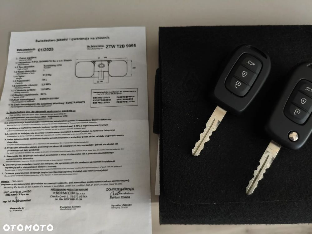 Renault Clio - 37