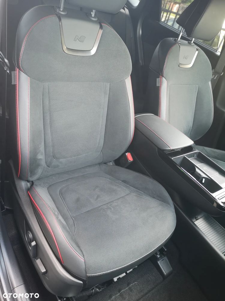 Hyundai Tucson 1.6 T-GDi HEV N-Line 4WD - 32