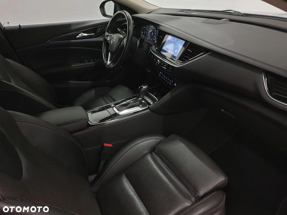 Opel Insignia Sports Tourer 2.0 Diesel Automatik Innovation - 25