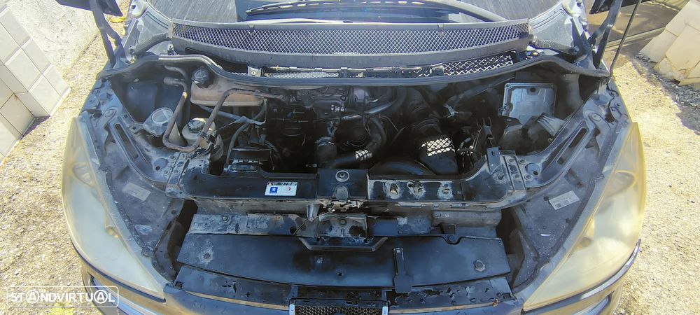 Peugeot 807 2.2 HDi Navteq - 16