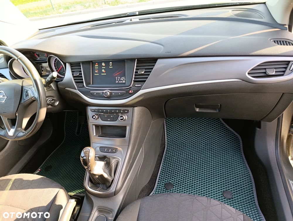 Opel Astra 1.4 T 120 Lat S&S - 9