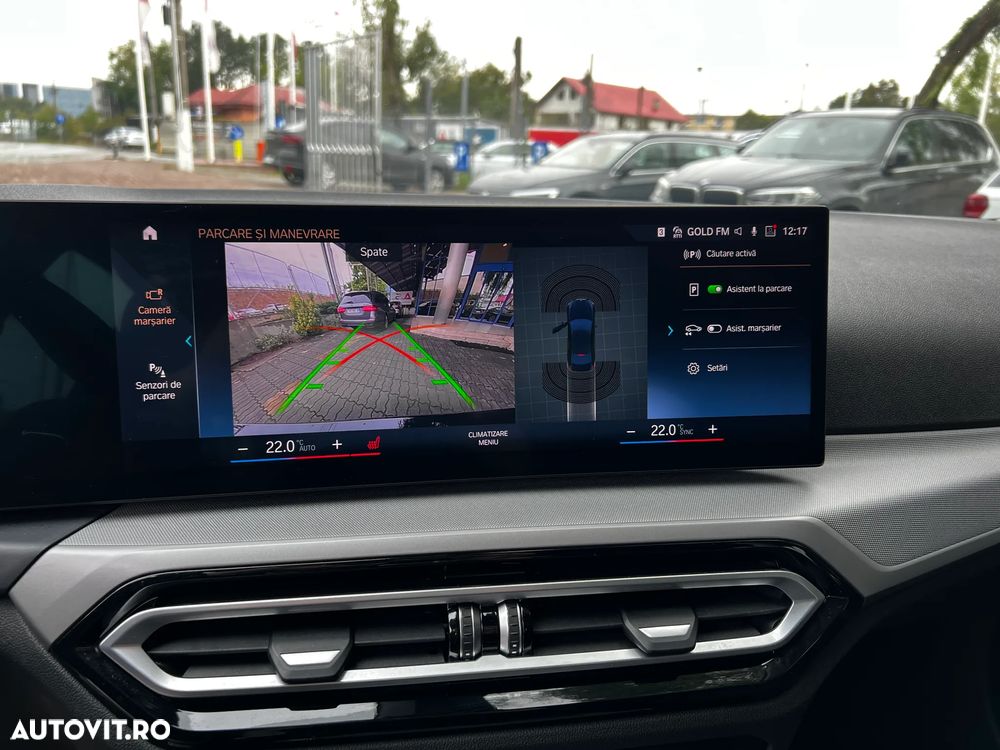 BMW Seria 3 318i AT - 33