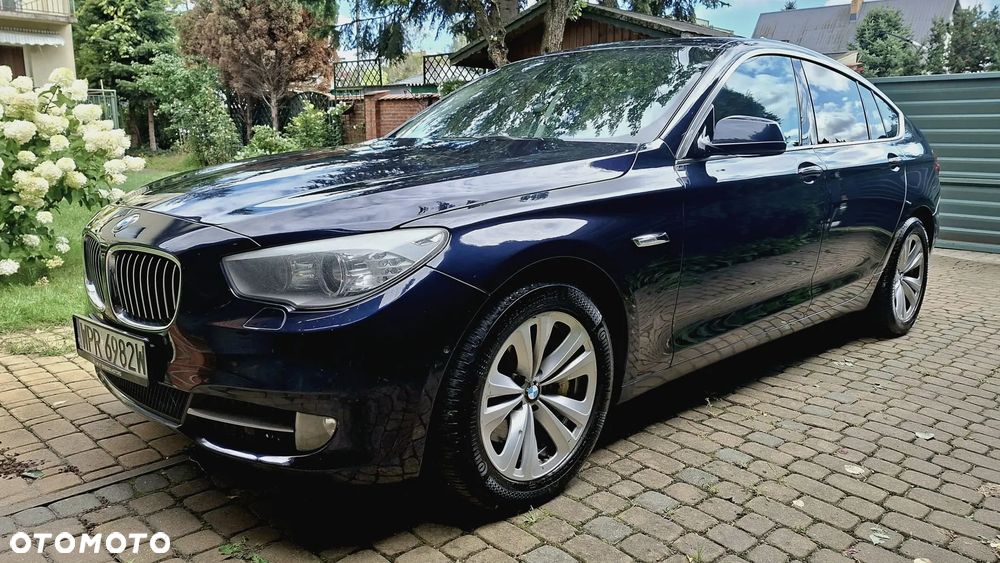 BMW 5GT - 3