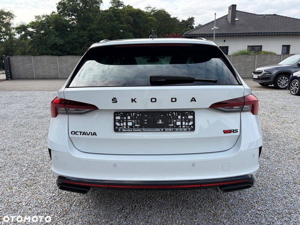 Skoda Octavia 2.0 TSI DSG RS 245 - 8