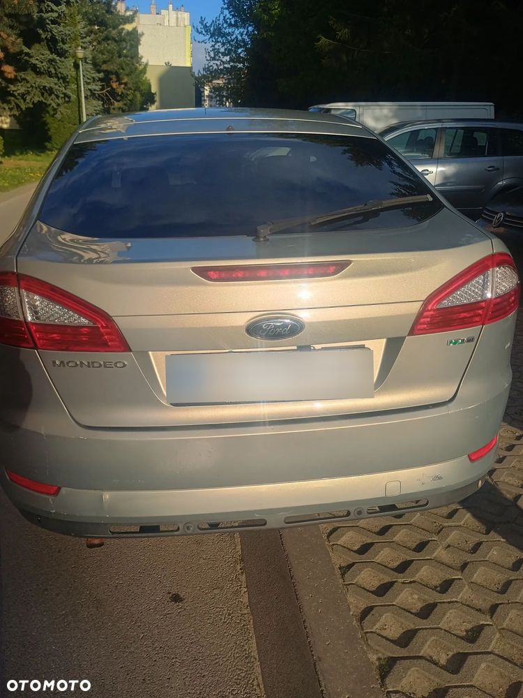 Ford Mondeo 2.0 Ghia - 3
