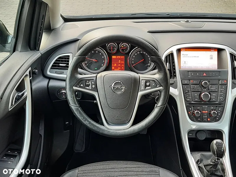 Opel Astra 1.4 Turbo ENERGY - 11