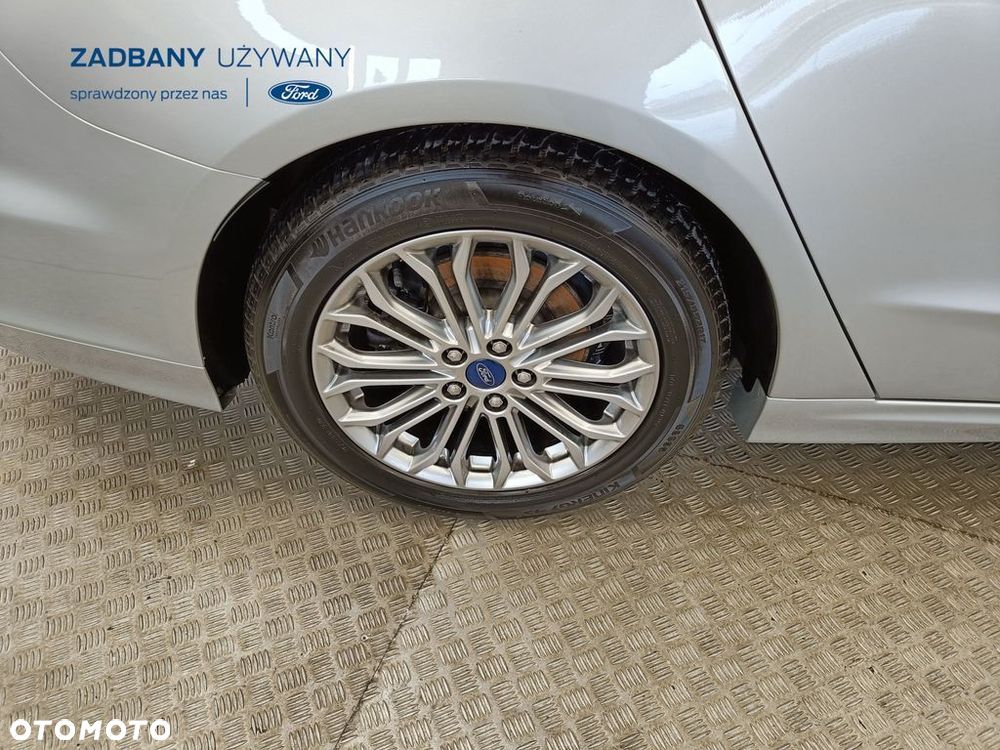 Ford Mondeo 2.0 EcoBlue Titanium - 28